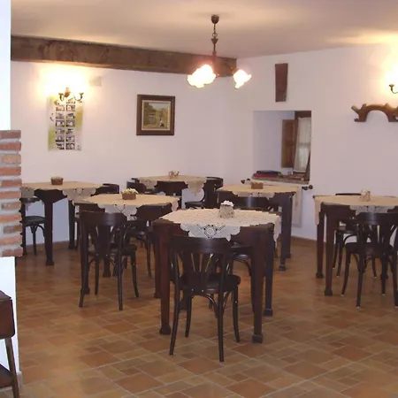 Casa De Aldea La Casona De Los Valles Hotel Onís