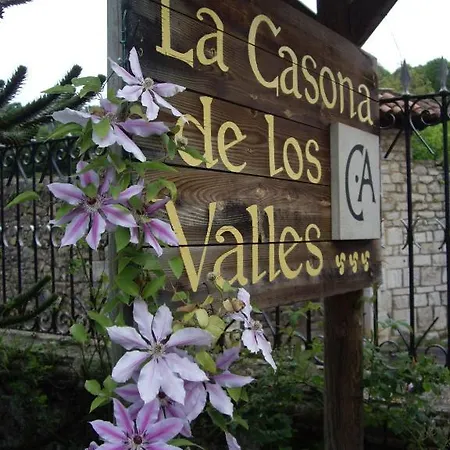 فندق Casa De Aldea La Casona De Los Valles