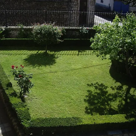 فندق Casa De Aldea La Casona De Los Valles 3*