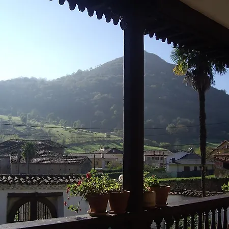 فندق Casa De Aldea La Casona De Los Valles