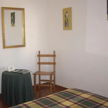 Casa De Aldea La Casona De Los Valles 3*