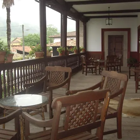 Casa De Aldea La Casona De Los Valles 3*