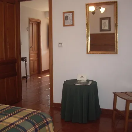 Casa De Aldea La Casona De Los Valles فندق